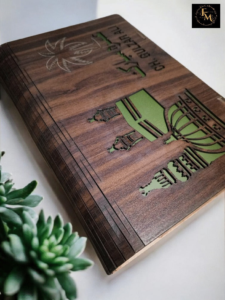 Umrah Mubarak Wooden Gift Box – Personalized Islamic Gift Set